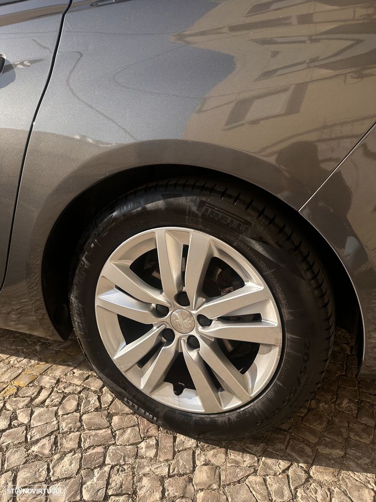 Peugeot 308 SW 1.5 BlueHDi Allure - 38