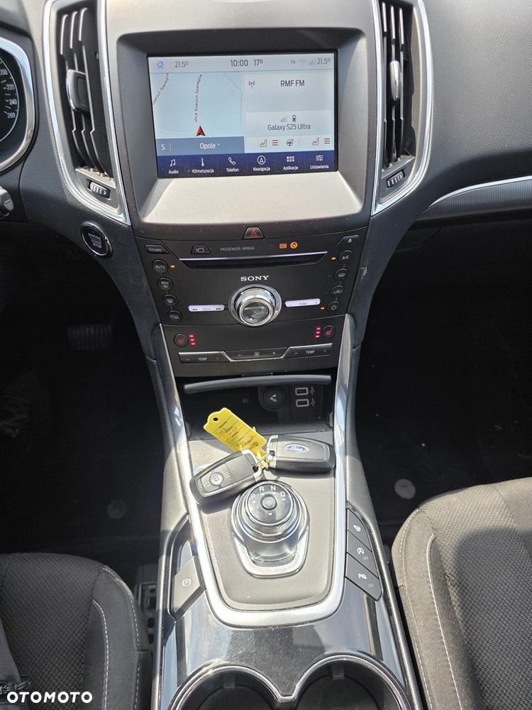 Ford S-Max 2.0 EcoBlue Titanium - 17