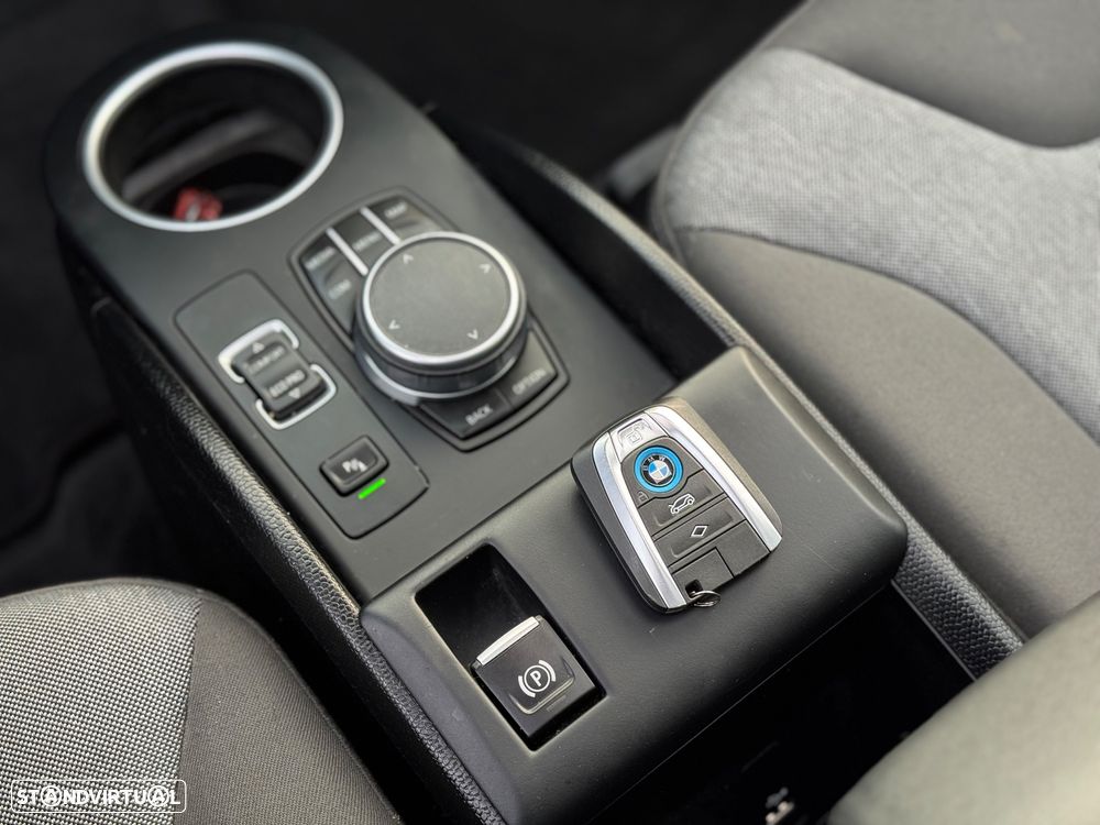 BMW i3 (120 Ah) - 19