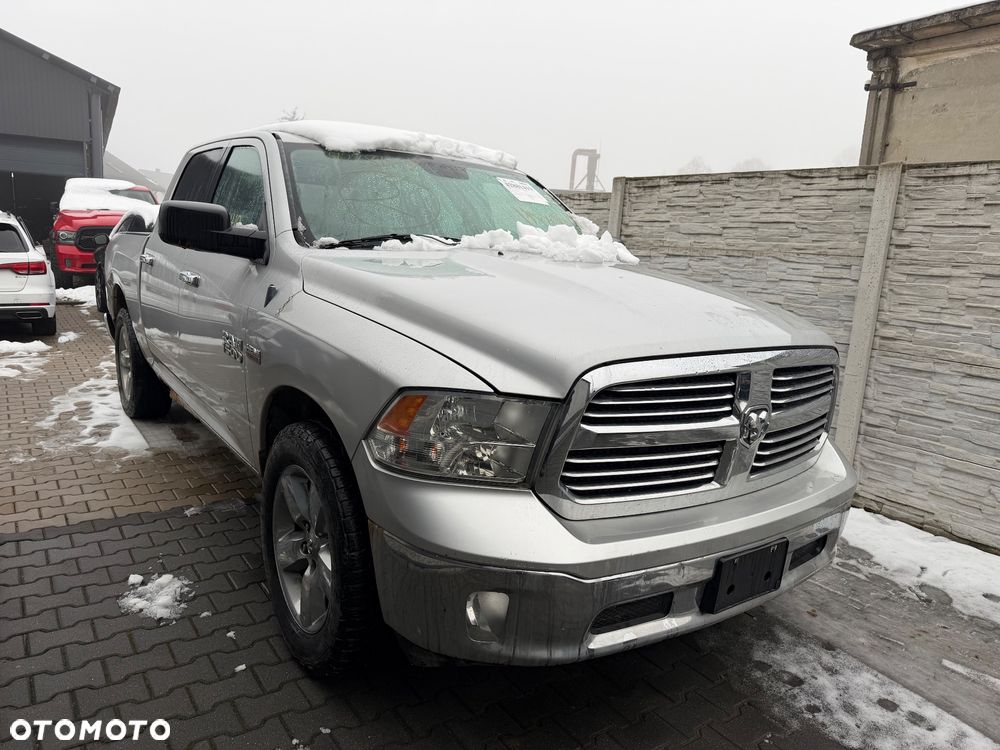 Dodge RAM 5.7 4x4 - 3