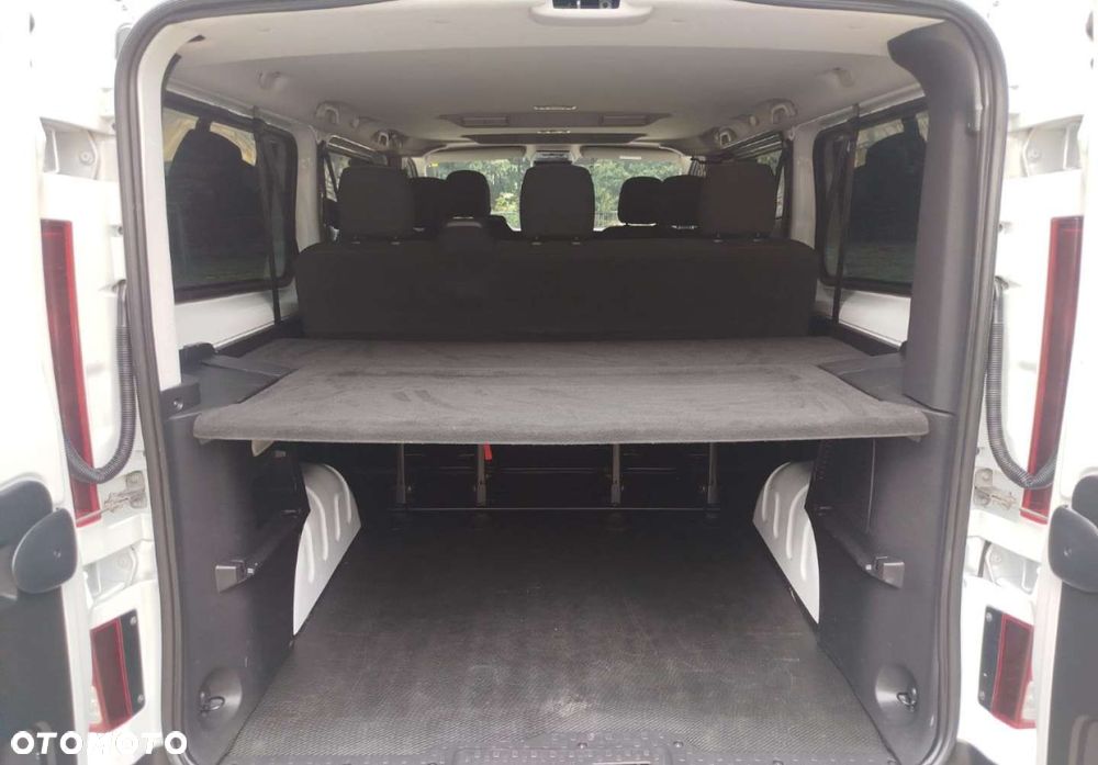 Renault Trafic - 28
