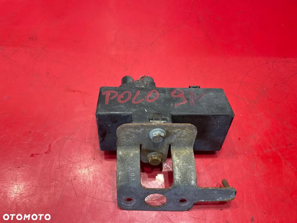 MODUŁ STEROWNIK WENTYLATORA VW POLO 9N 1J0919506M - 2