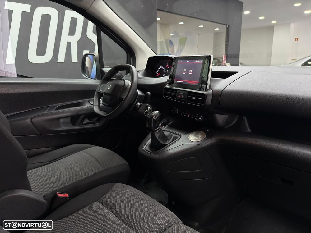 Peugeot Partner 1.6 BlueHDi Outdoor - 25