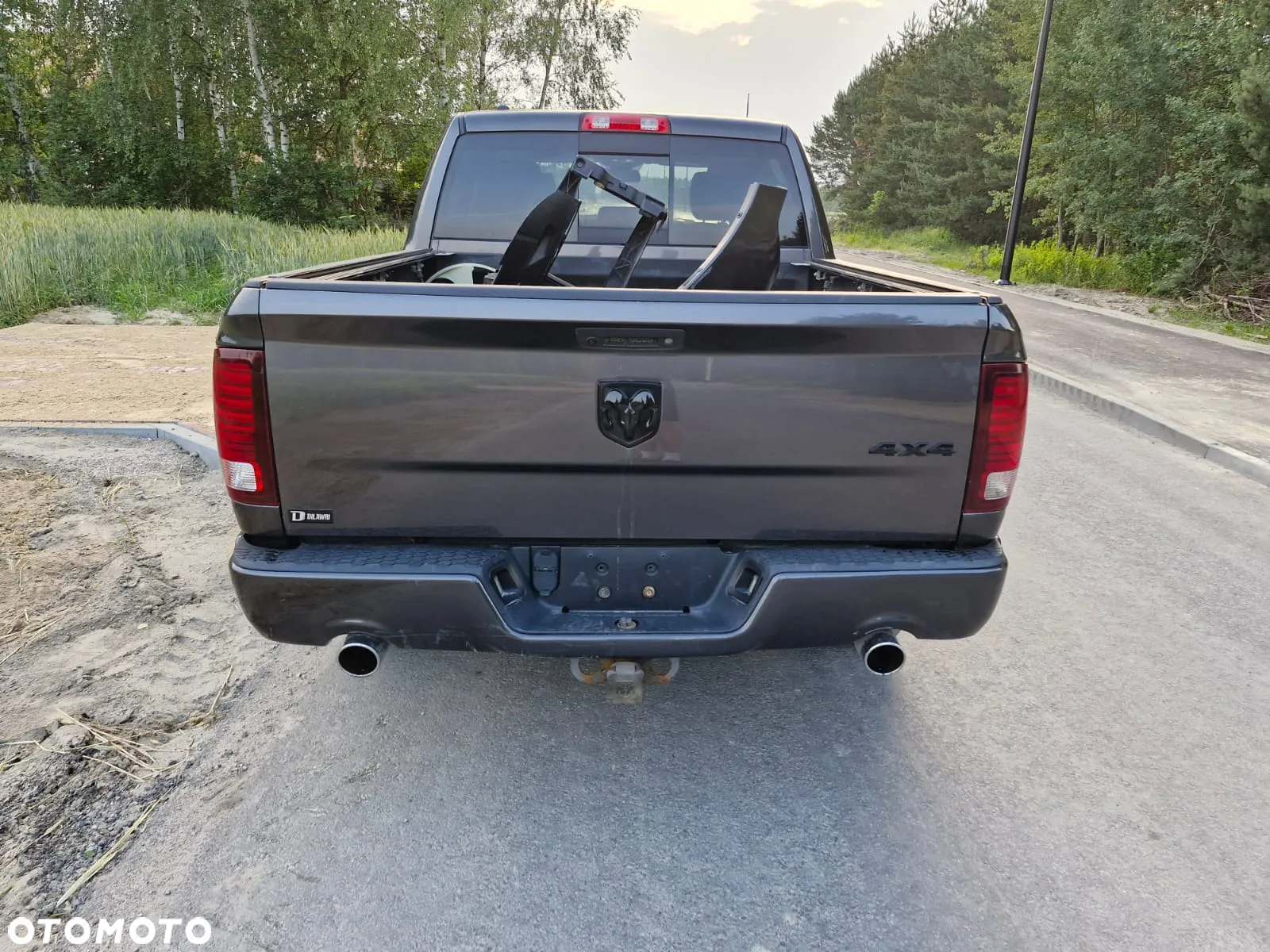 Dodge RAM 1500 5.7 4x4 - 13