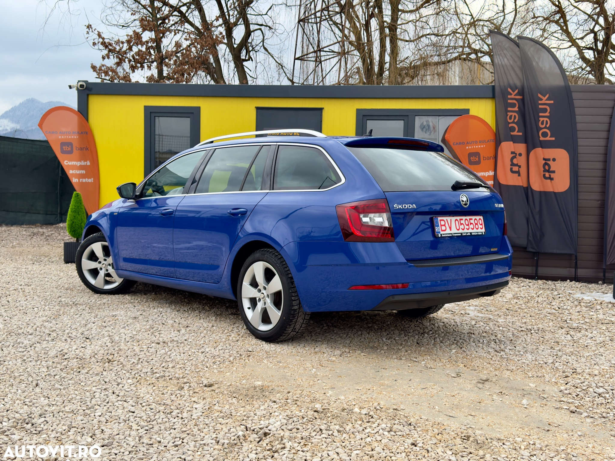 Skoda Octavia 1.6 TDI DSG Style - 3