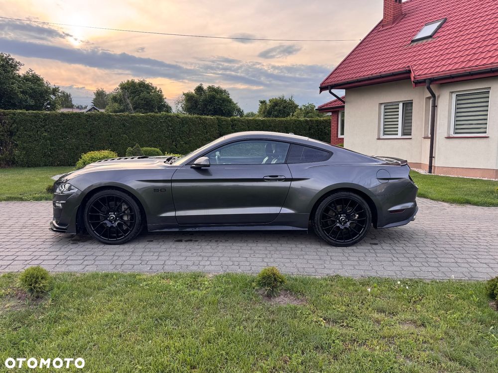 Ford Mustang 5.0 V8 GT - 3