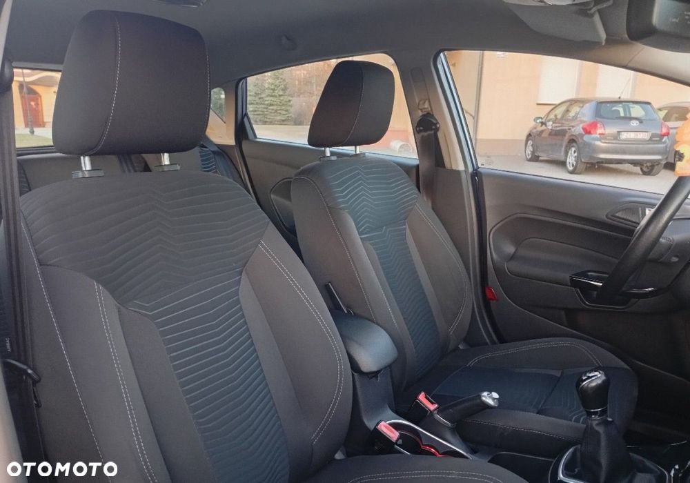 Ford Fiesta - 14