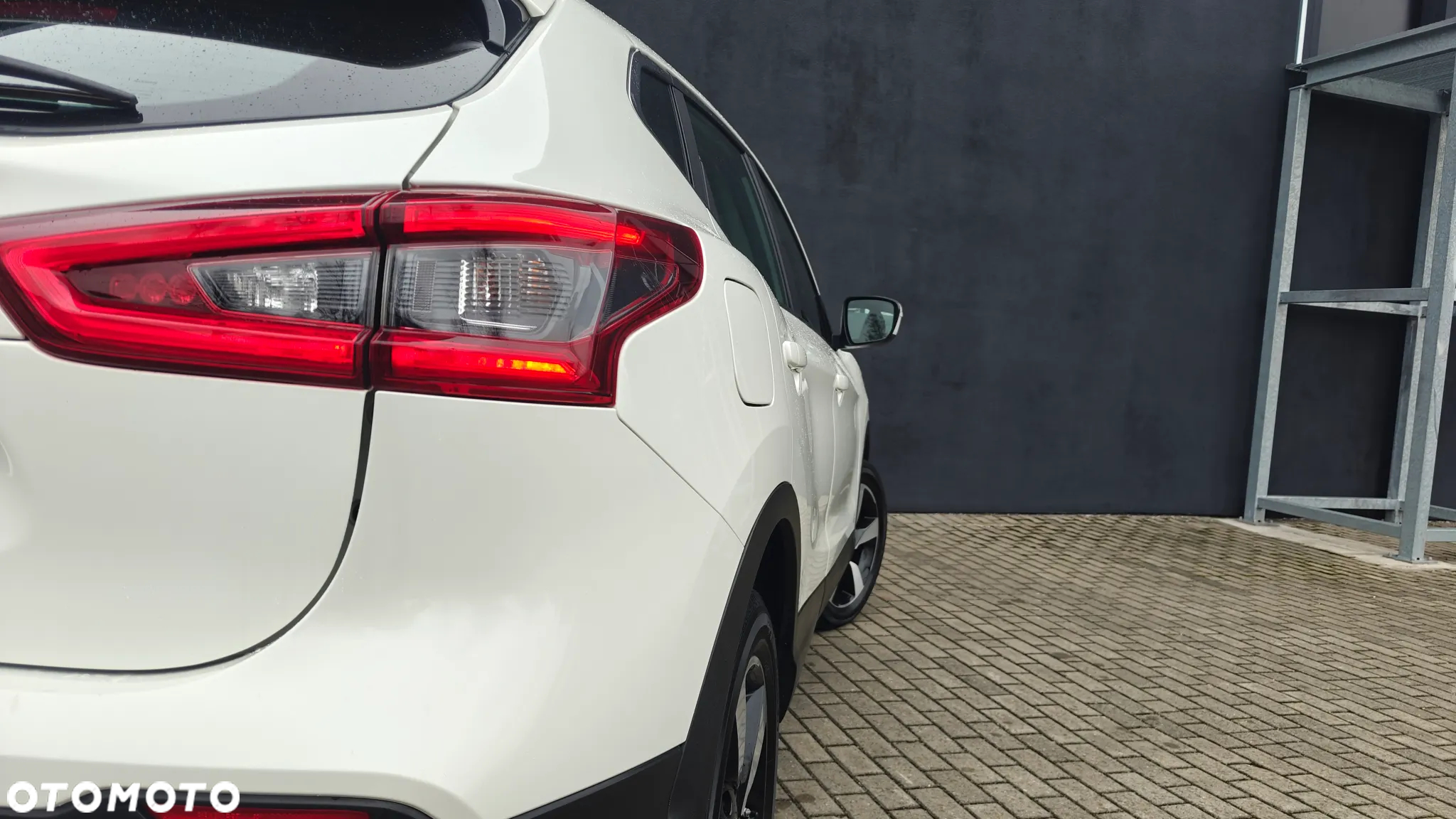 Nissan Qashqai 1.2 DIG-T Acenta EU6 - 26