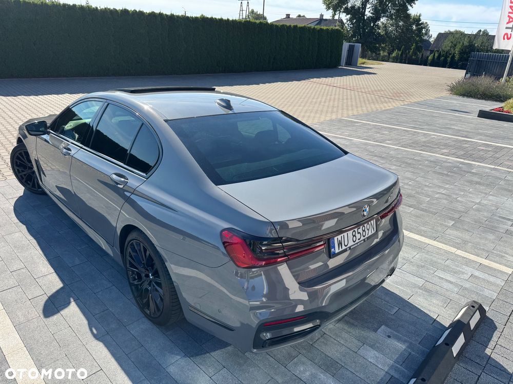 BMW Seria 7 740d xDrive sport - 3