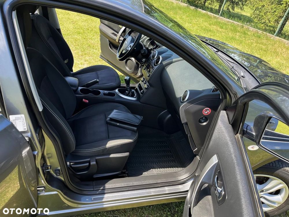 Nissan Qashqai - 6