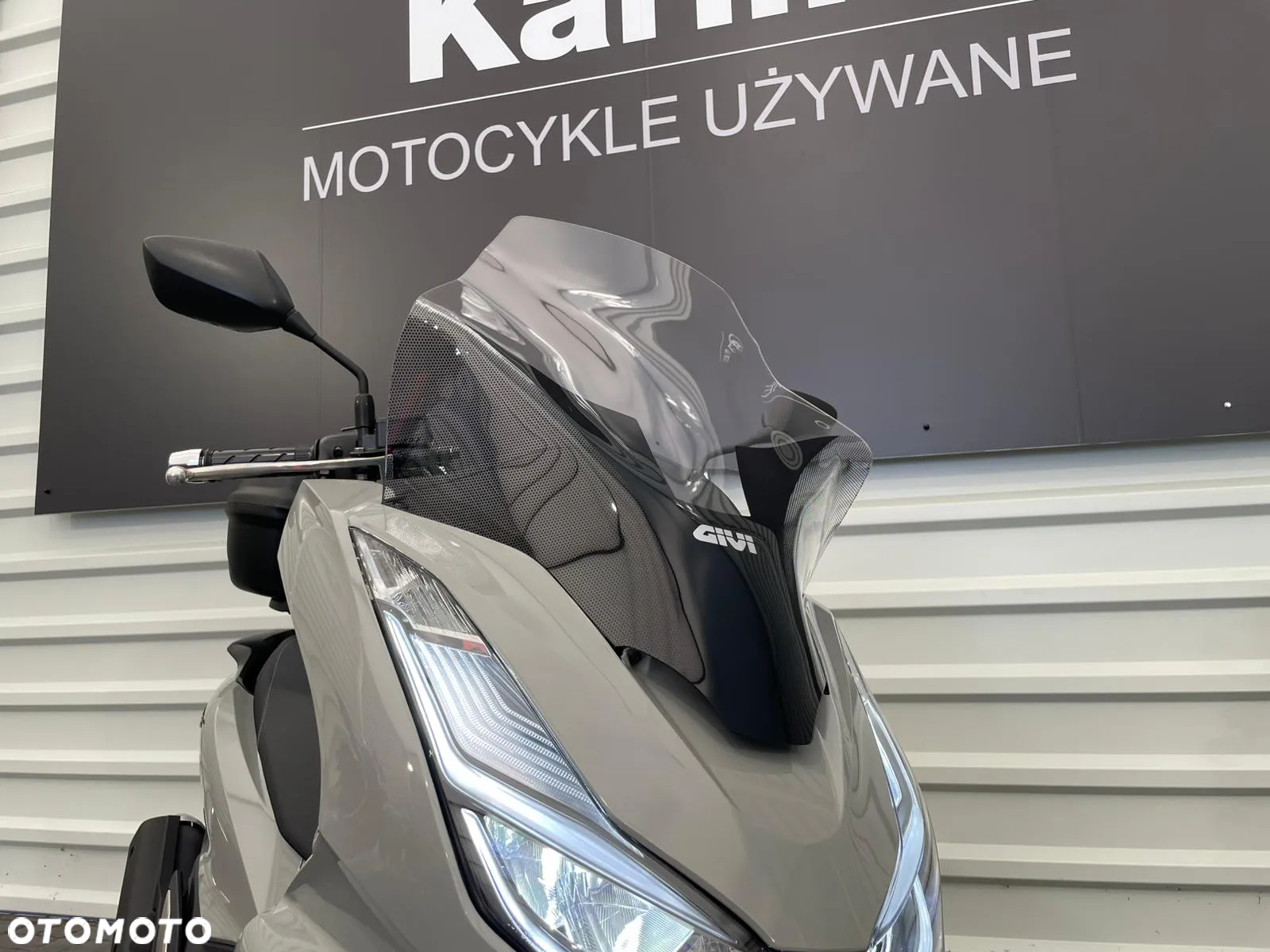 Honda PCX - 12