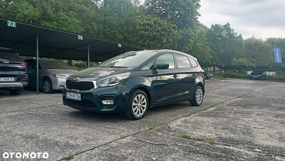 Kia Carens 1.7 CRDi L 7os - 18