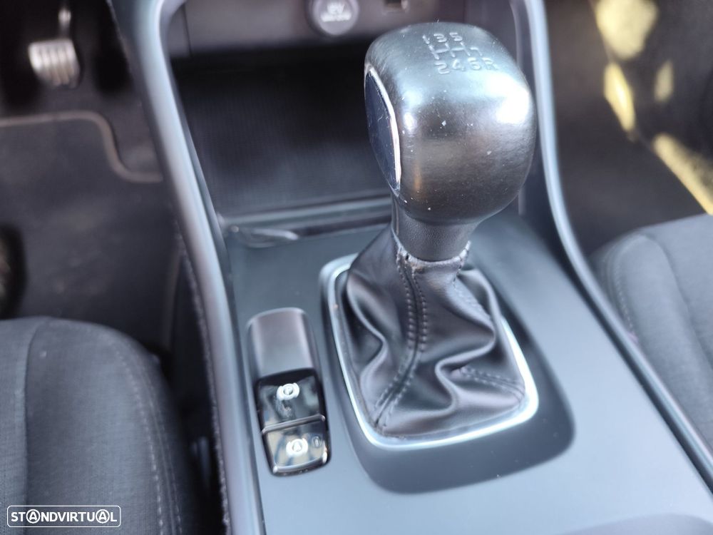 Volvo XC 40 1.5 T2 Momentum - 14