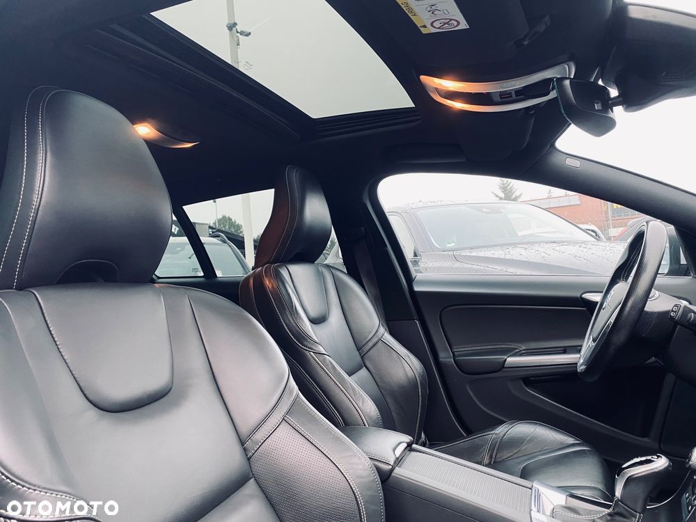 Volvo V60 D4 Geartronic R-Design - 7