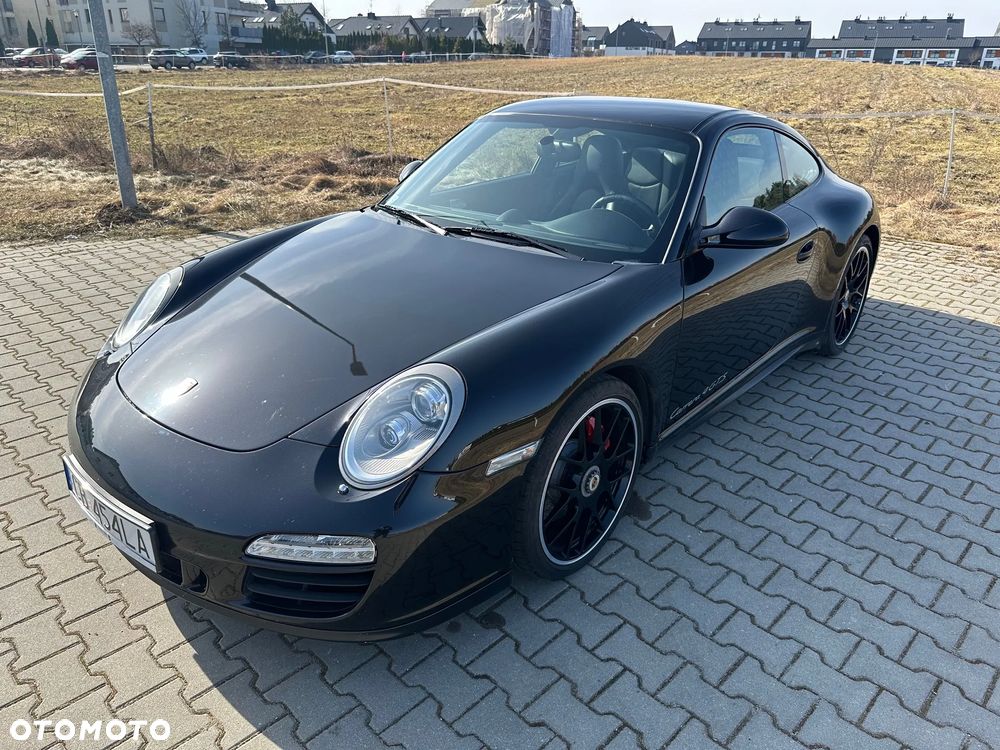 Porsche 911 Carrera 4 GTS PDK - 10