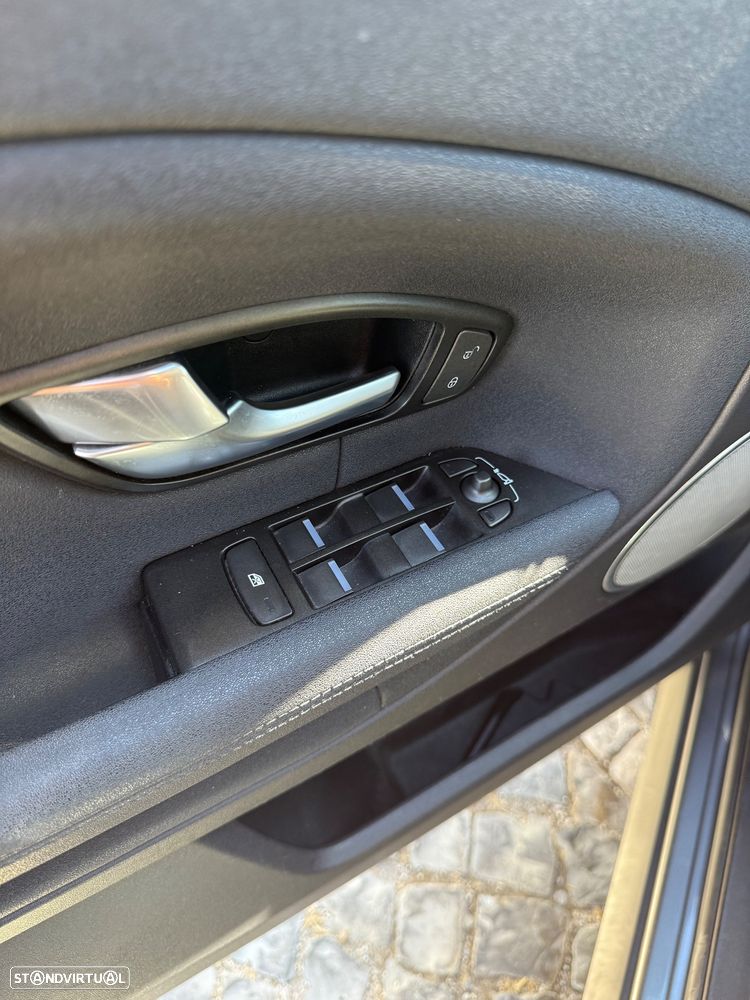 Land Rover Range Rover Evoque - 15