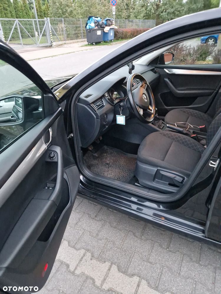 Skoda Octavia 1.5 TSI ACT Active - 6
