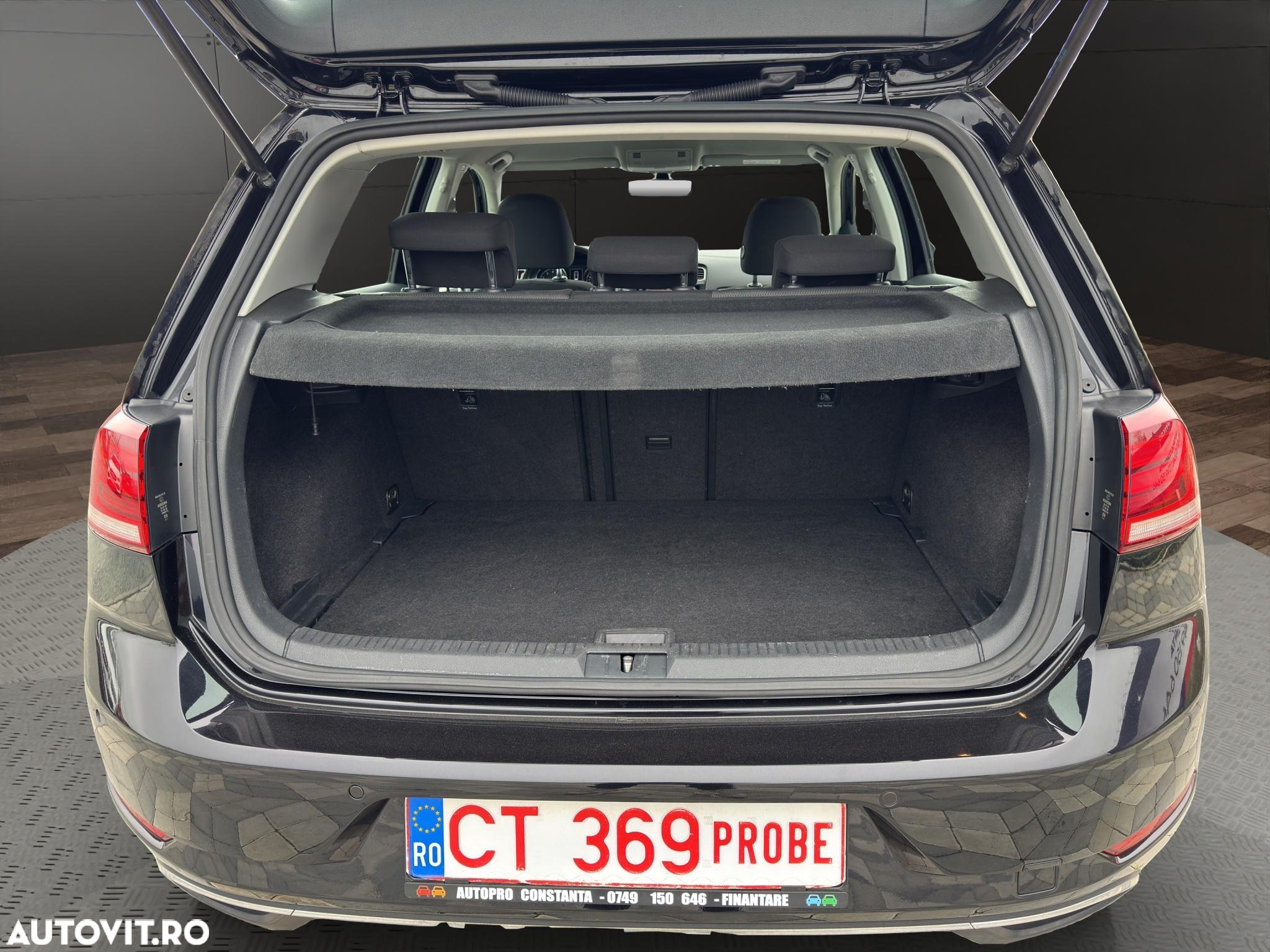 Volkswagen Golf 1.0 TSI (BlueMotion Technology) Comfortline - 18