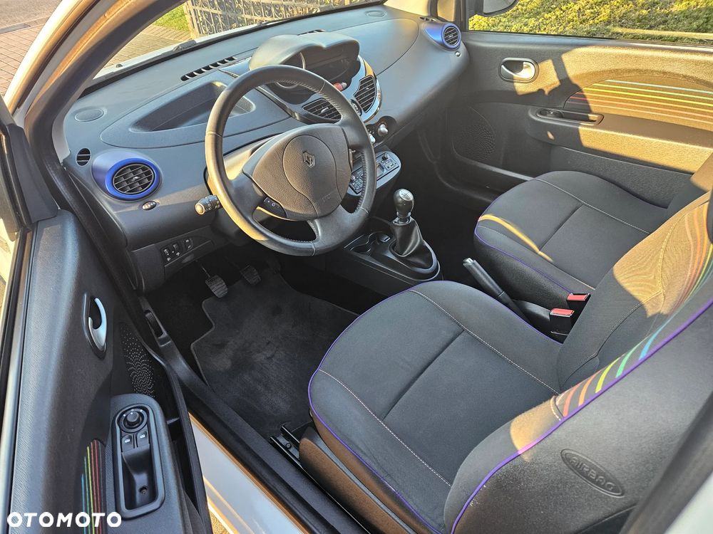 Renault Twingo 1.2 LEV 16V 75 Paris - 11