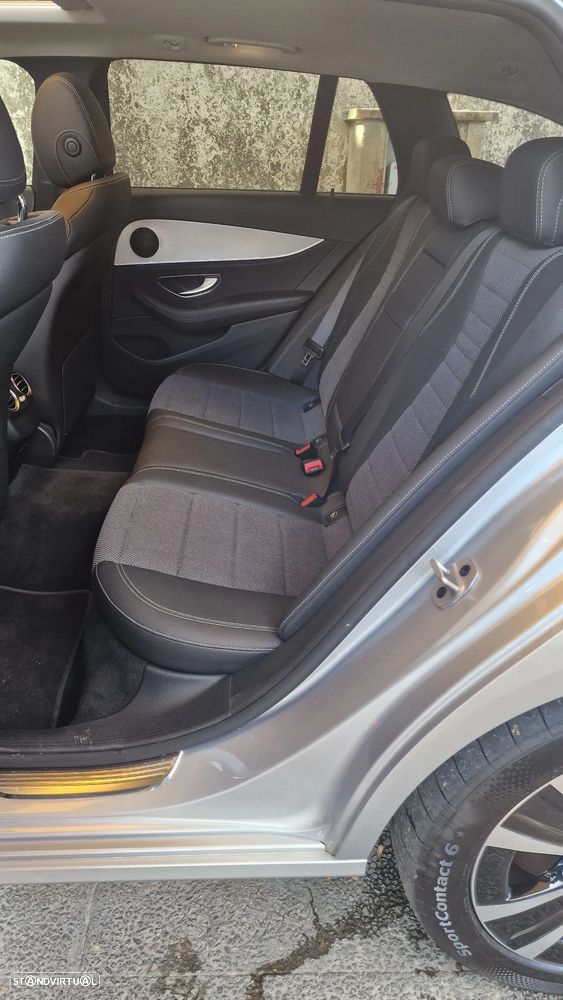 Mercedes-Benz E 300 de Avantgarde - 14