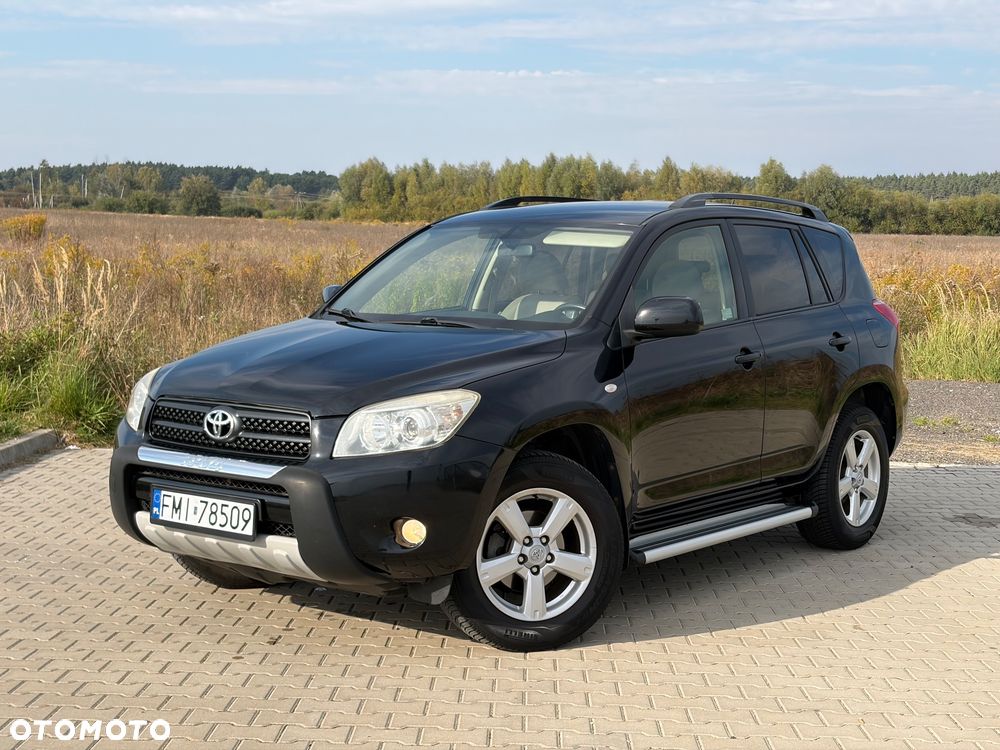 Toyota RAV4 - 16