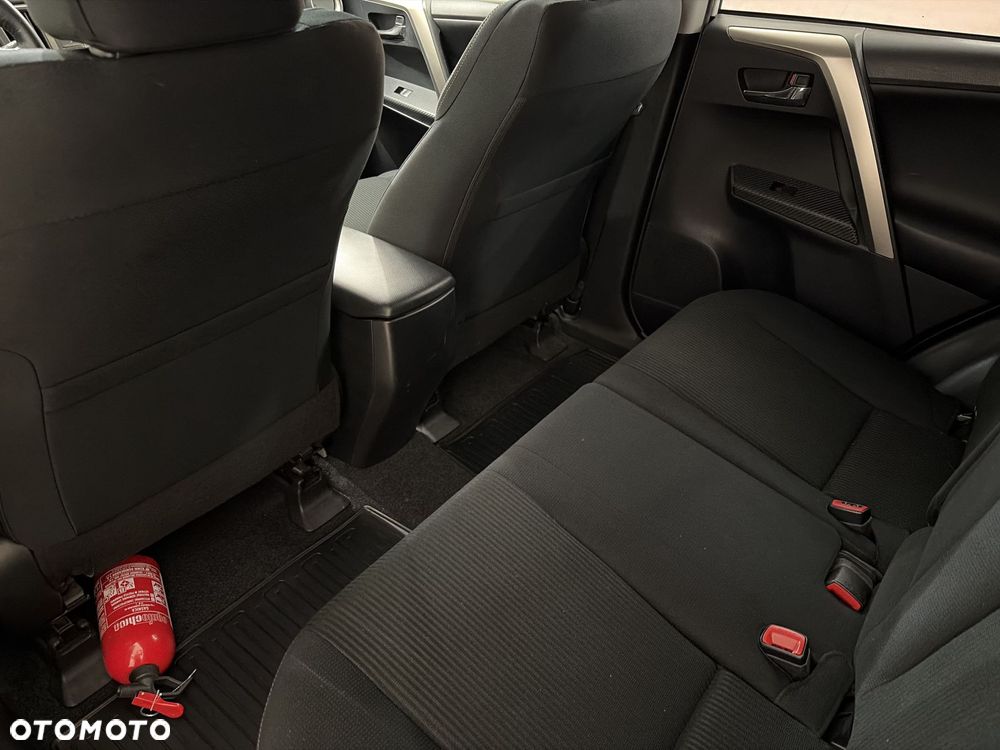 Toyota RAV4 2.0 Premium 4x4 - 11