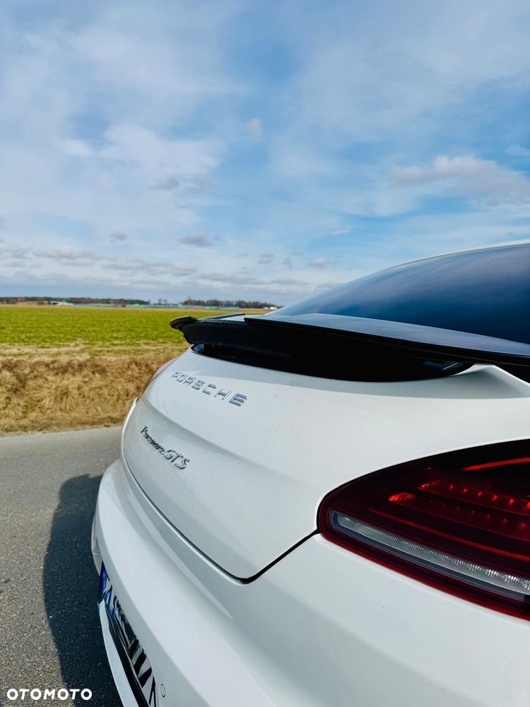 Porsche Panamera - 15