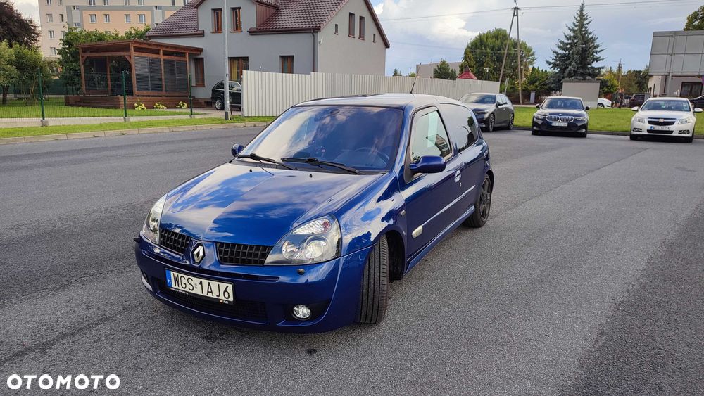 Renault Clio - 1