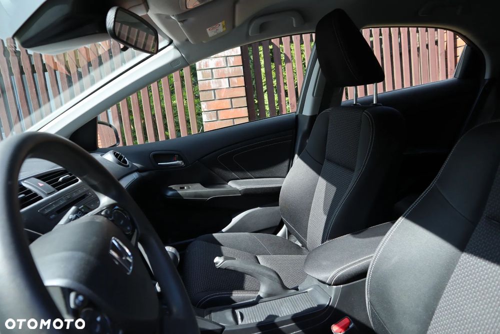 Honda Civic 1.4 Comfort - 10