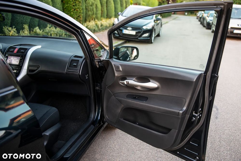 Toyota Auris 1.6 Executive - 35