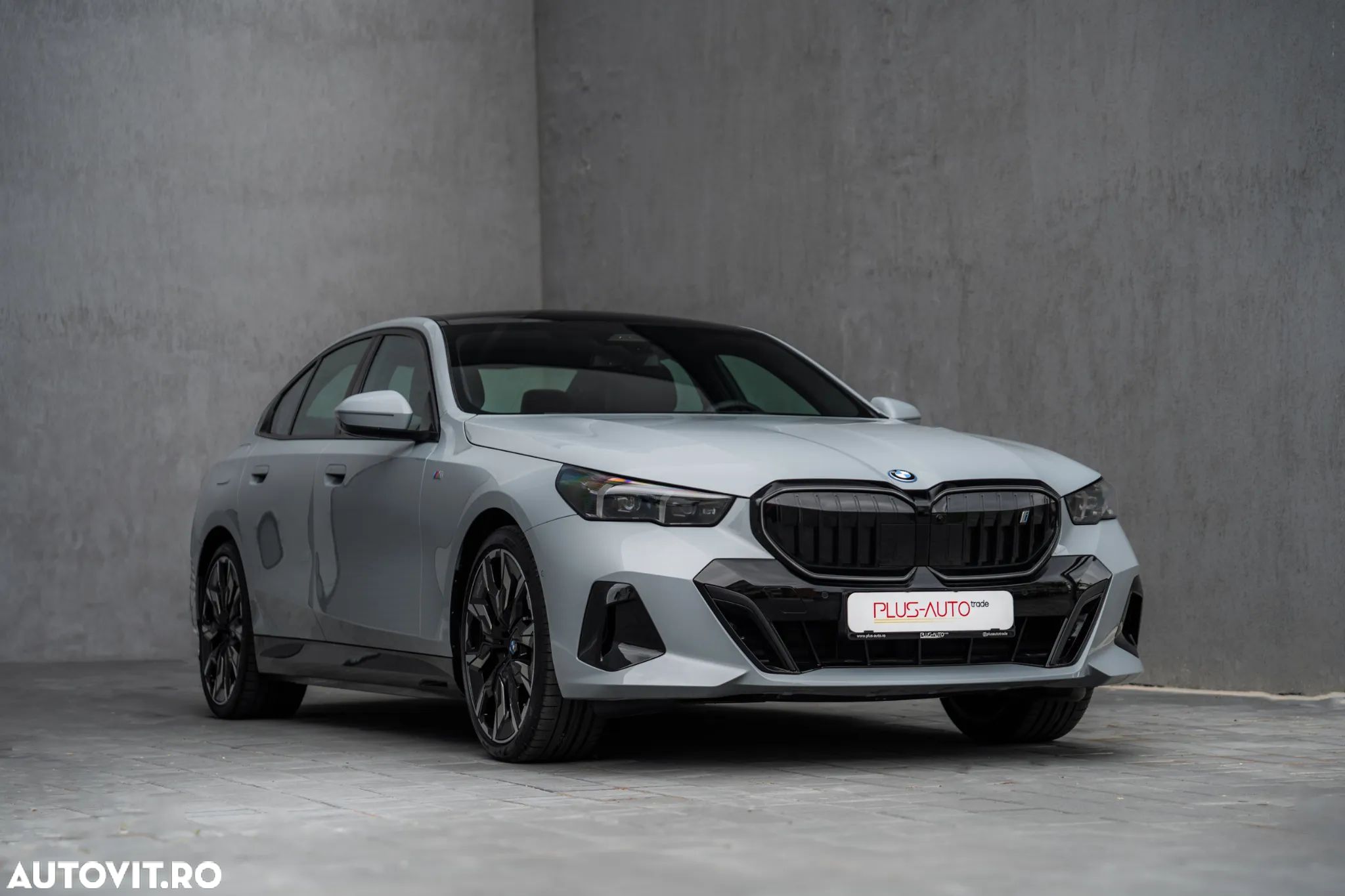 BMW i5 eDrive40 - 1
