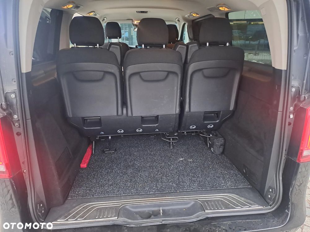 Mercedes-Benz Klasa V 220 d Avantgarde 9G-Tronic (d³ugi) - 30
