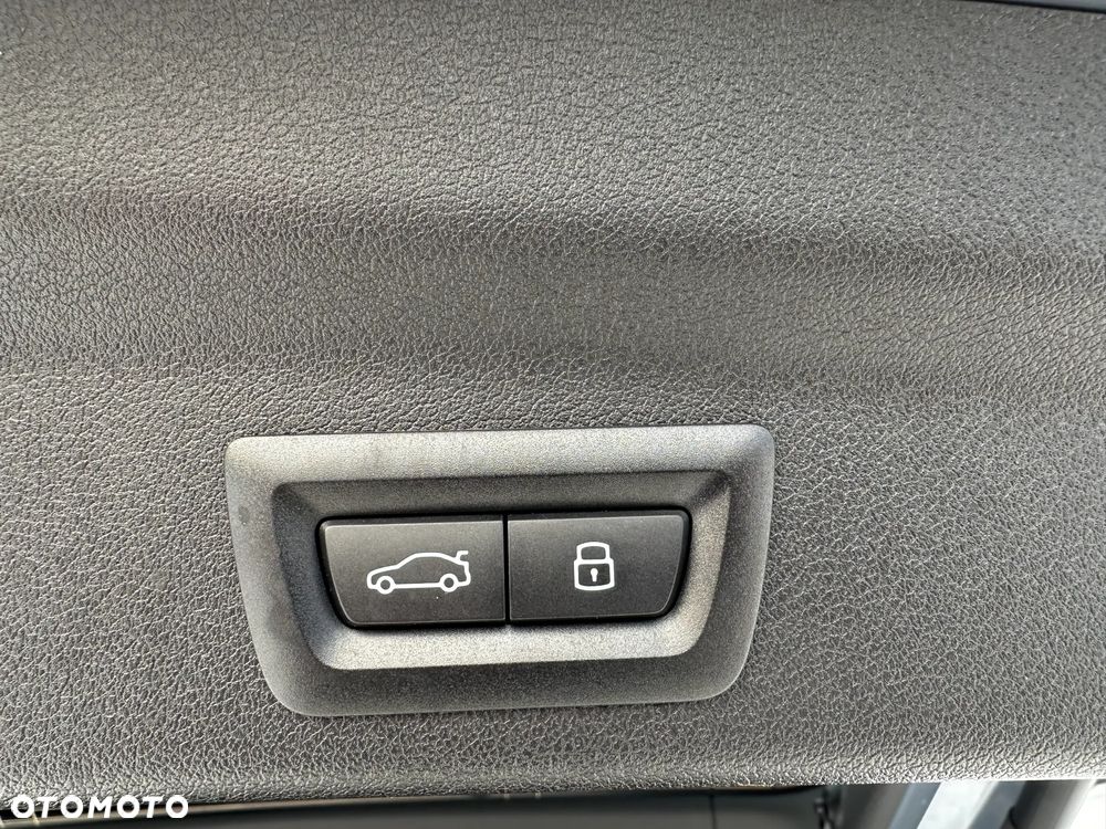 BMW X1 - 23