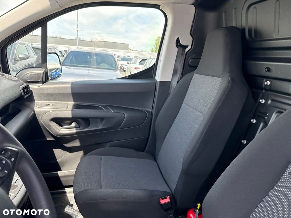 Opel Combo - 11