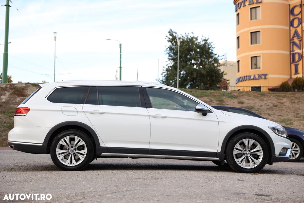 Volkswagen Passat - 14