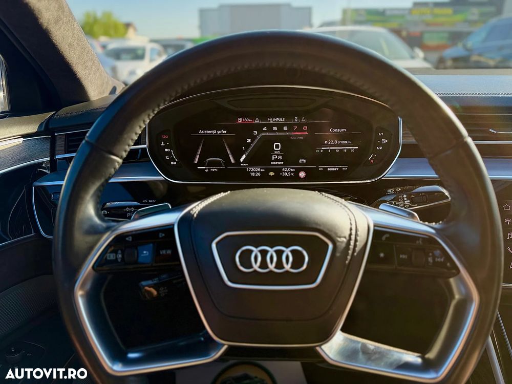Audi A8 - 11