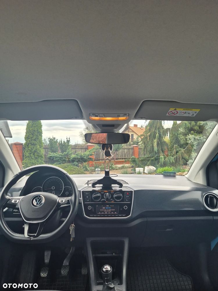 Volkswagen up! 1.0 Black Style - 8