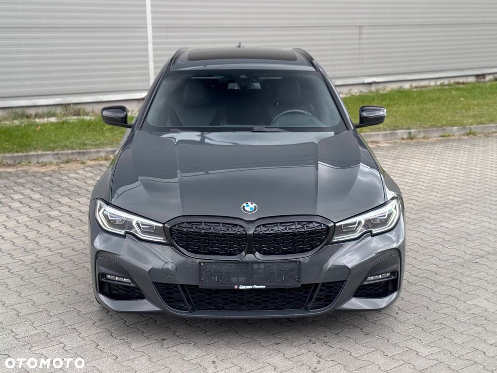 BMW Seria 3 320d Touring M Sport - 1