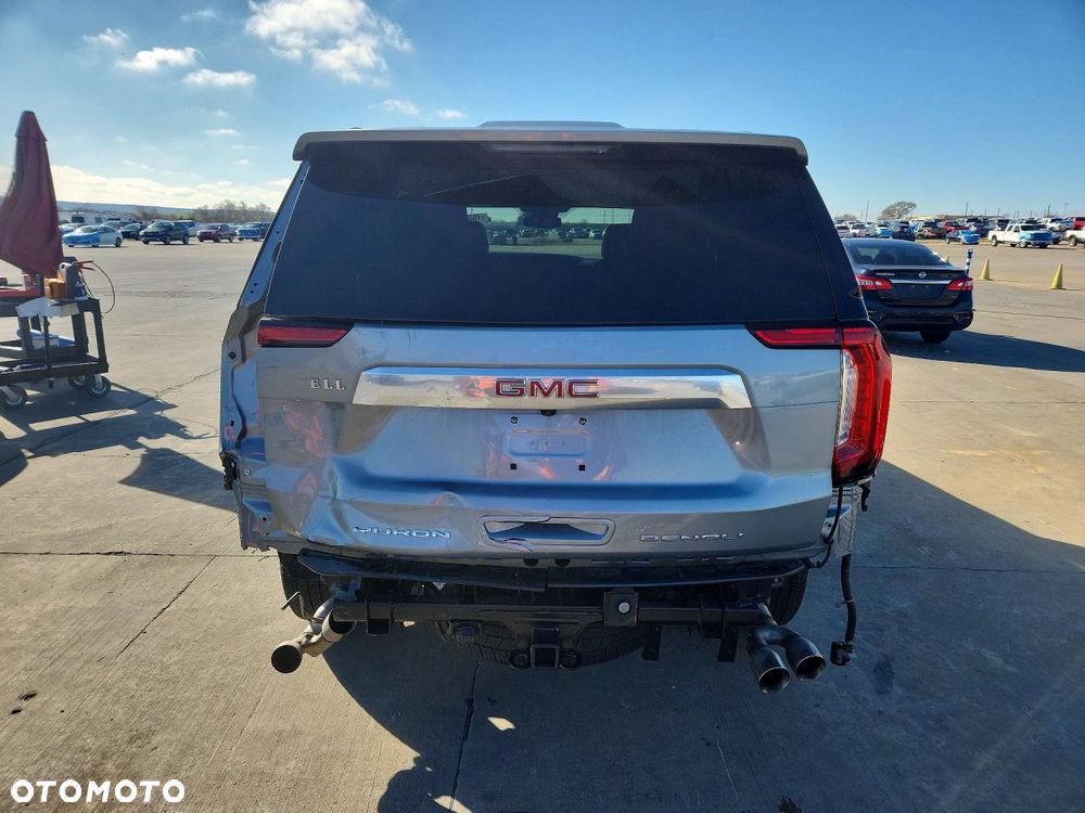 GMC Yukon - 7