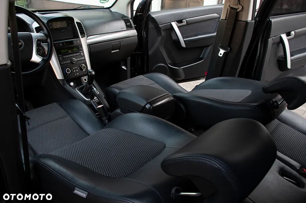 Chevrolet Captiva 2.4 2WD 7 Sitzer LS Family Edition - 36
