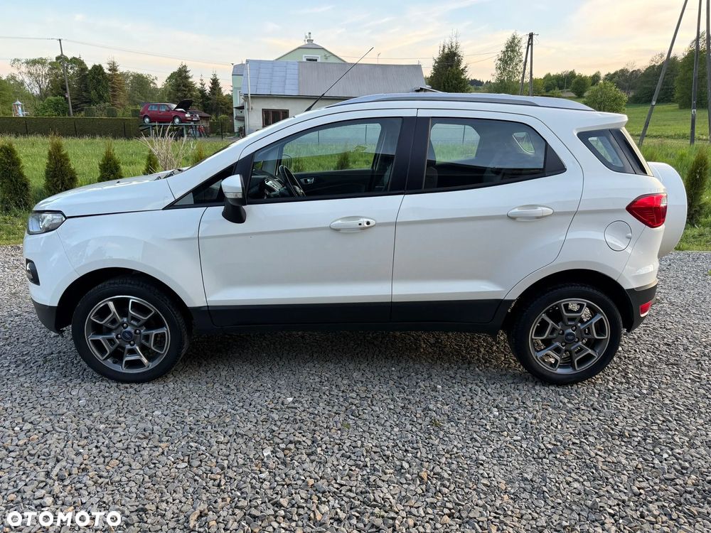 Ford EcoSport 1.5 TDCi TITANIUM - 4