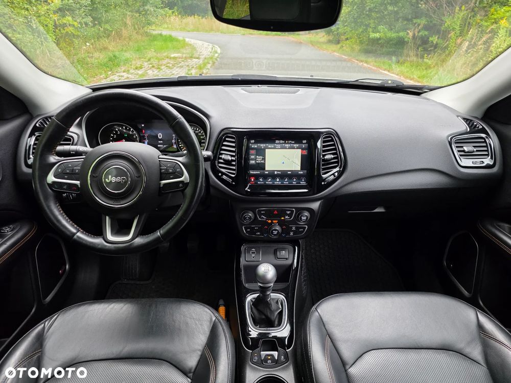 Jeep Compass 1.4 MultiAir Sport - 13