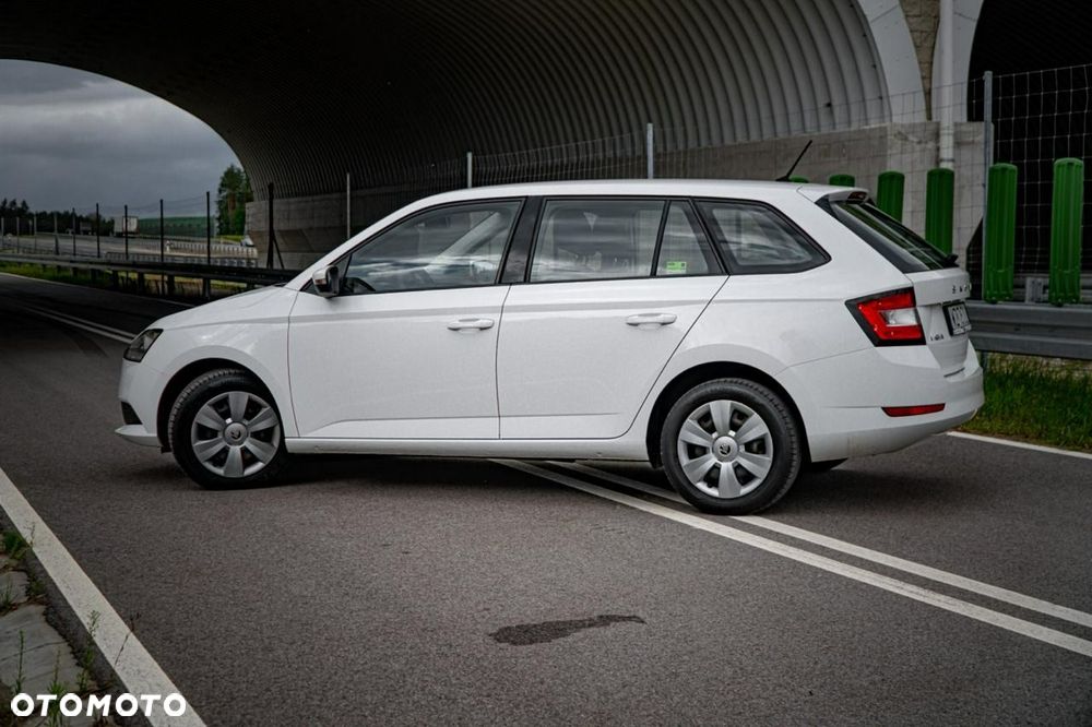 Skoda Fabia - 3