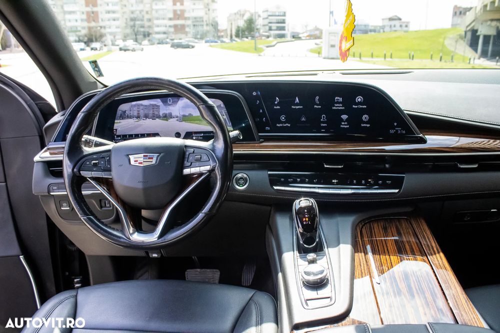 Cadillac Escalade - 7