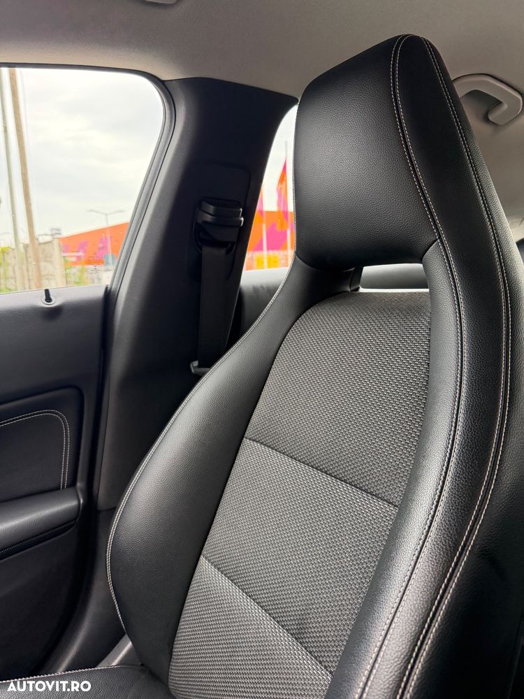 Mercedes-Benz CLA 220 d Aut. - 7