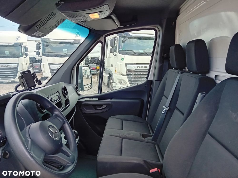 Mercedes-Benz SPRINTER 515 CDI RWD - 15