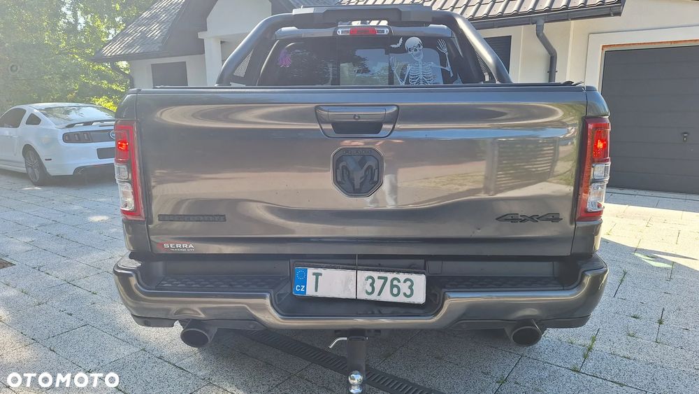 RAM 1500 5.7 Crew Cab Bighorn - 6