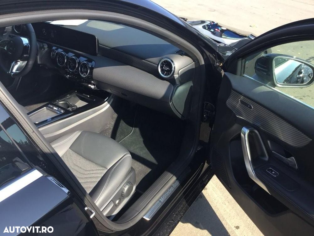 Mercedes-Benz A 200 Sedan MHEV 7G-DCT - 6