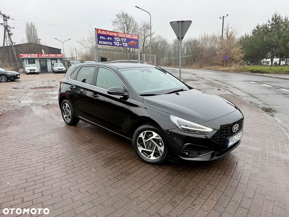 Hyundai i30 1.5 T-GDI 48V-Hybrid Advantage - 3