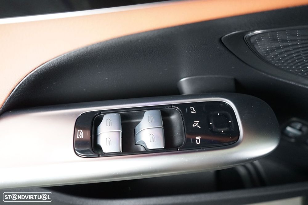 Mercedes-Benz C 300 e T 9G-TRONIC AMG Line - 19